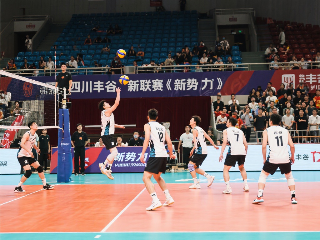 却始终与冠 却始终与冠