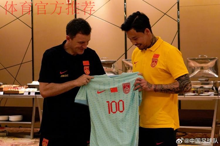 世预赛中国队负于韩国队 张琳芃迎百场里程碑 世预赛中国队负于韩国队 张琳芃迎百场里程碑